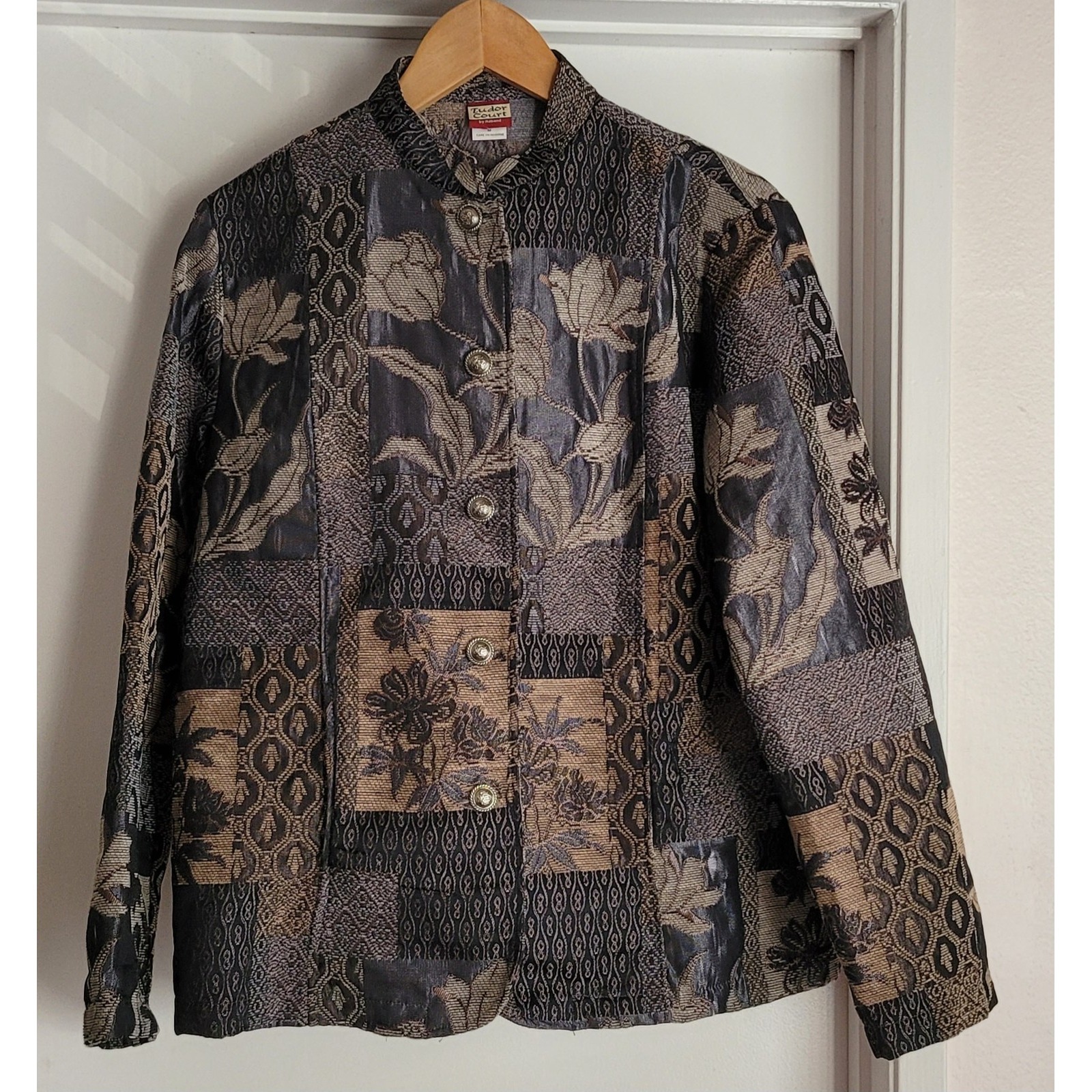 Vintage Tudor Court By Haband Jacket M Floral Patchwork Black Tan Brocade Vintage Tudor Court By Haband Jacket M Floral Patchwork Black Tan Brocade